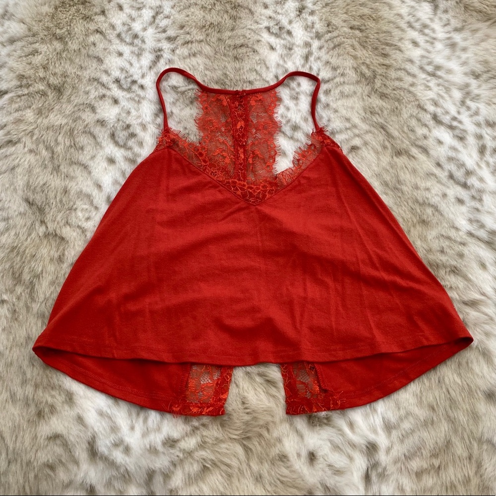 Forever21 women’s camisole